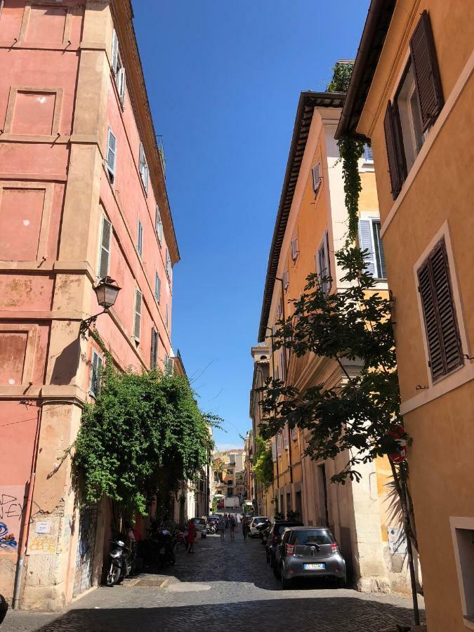 Romenjoy Colosseo Екстериор снимка
